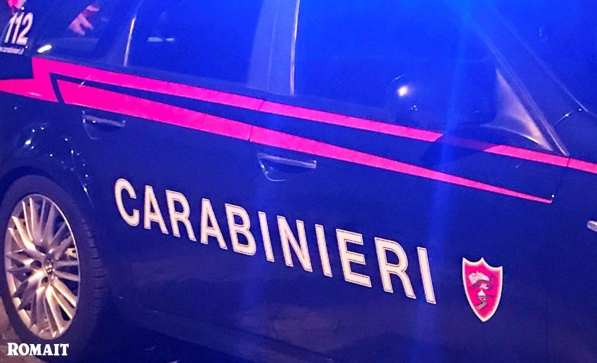 Caserma sequestrata, carabinieri