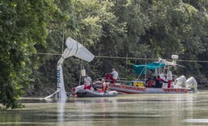 Aereo caduto nel Tevere