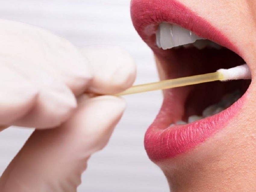 lotta al covid: test salivare