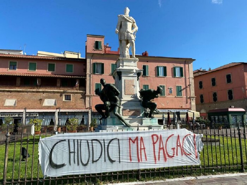 semi-lockdown: protesta contro il dpcm del 24 ottobre