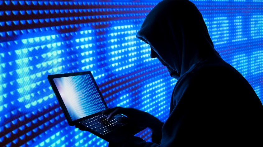 italia attacchi informatici pirati informatici