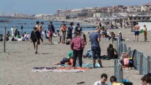 Spiaggia e bagnanti