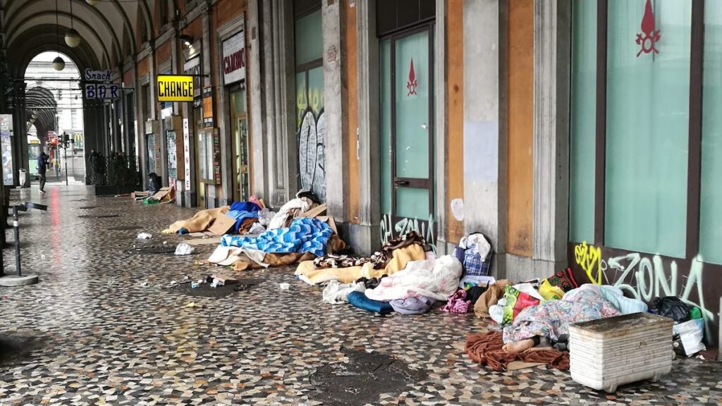 Clochard Piazza dei Cinquecento