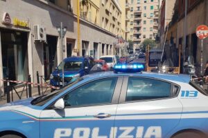Volante della Polizia sul luogo dell'aggressione