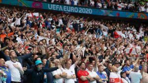 tifosi inglesi durante un match di euro 2020
