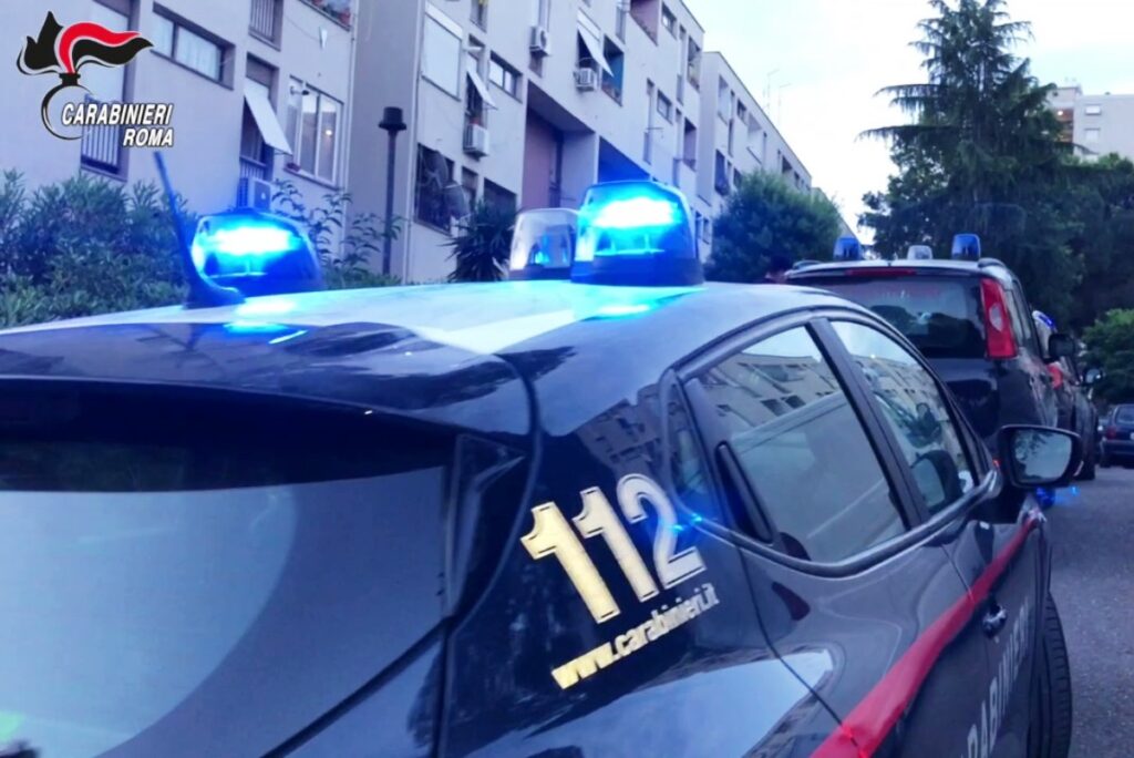 Carabinieri a Tor Bella Monaca