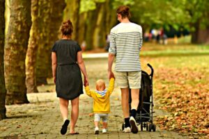 passeggiata famiglia, passeggino