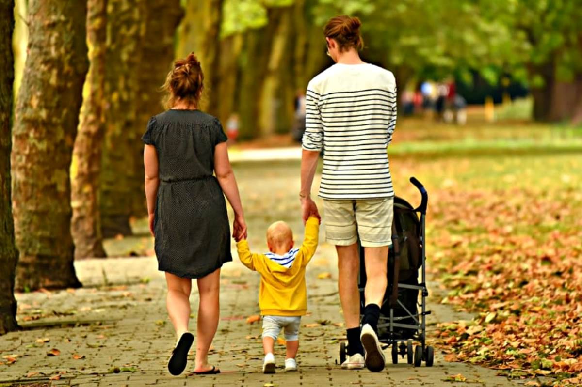passeggiata famiglia, passeggino