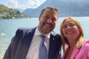 Matteo Salvini e Giorgia Meloni sul lago di Como