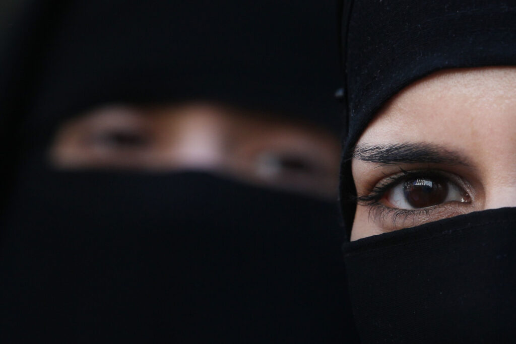 Burqa, donne orientali