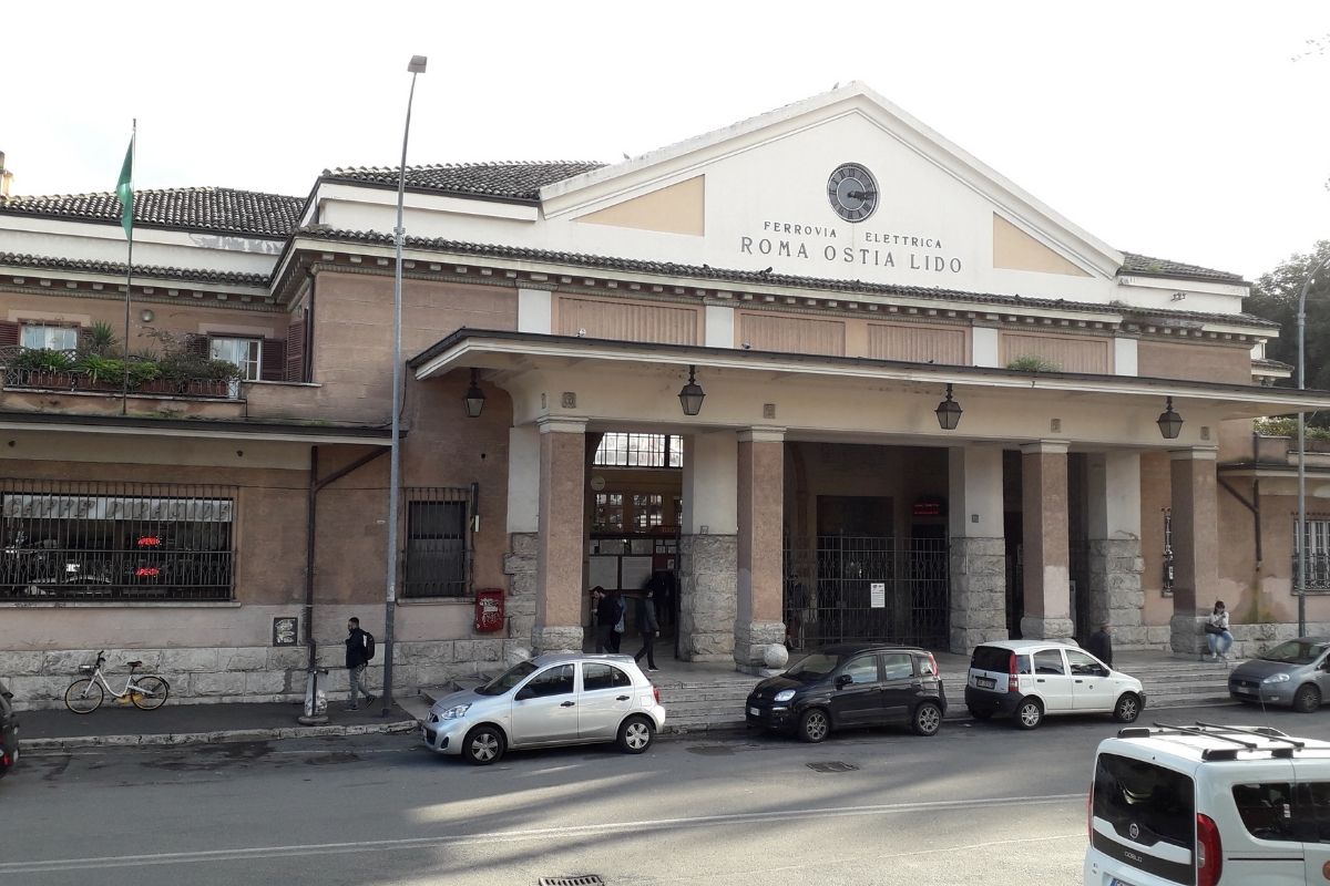 Stazione Roma-Lido