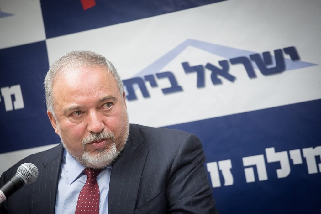 covid, avigdor liberman