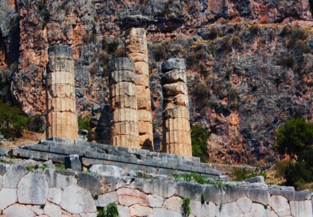 tempio di apollo, a delfi