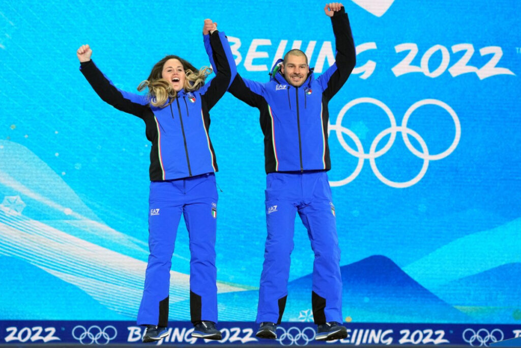 Gli snowboarder Michela Moioli e Omar Visintin sul podio