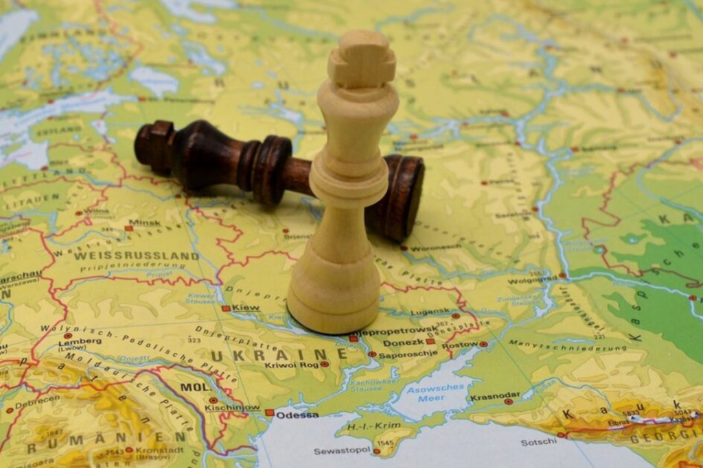 cartina Ucraina con scacchi