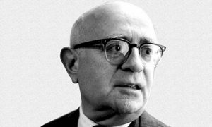 Theodor W. Adorno, filosofo, musicologo e sociologo tedesco