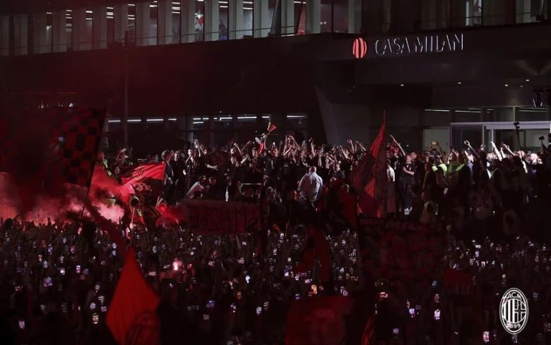 Casa Milan tifo