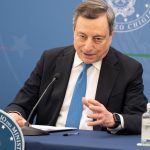 Il premier Mario Draghi in conferenza stampa