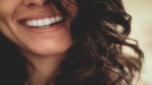 il sorriso di una ragazza