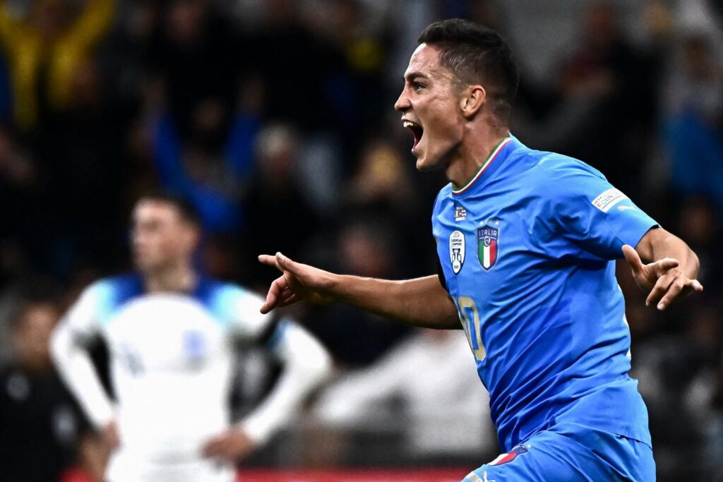 L'esultanza di Giacomo Raspadori, al quarto gol con la Nazionale