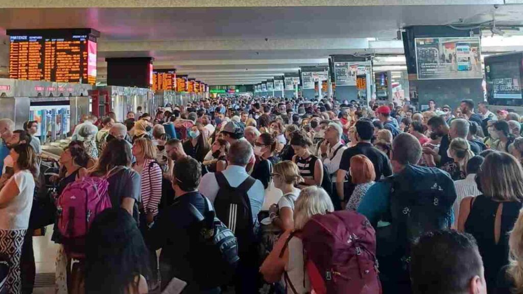 Viaggiatori a Roma Termini