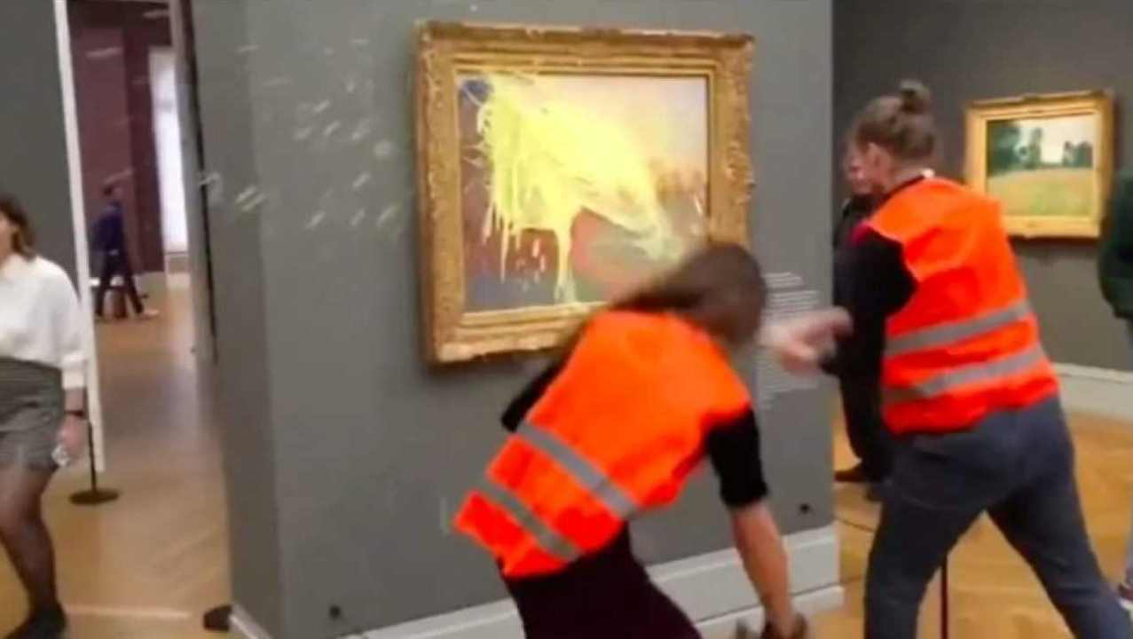 Ambientalismo, purè sul quadro di Monet