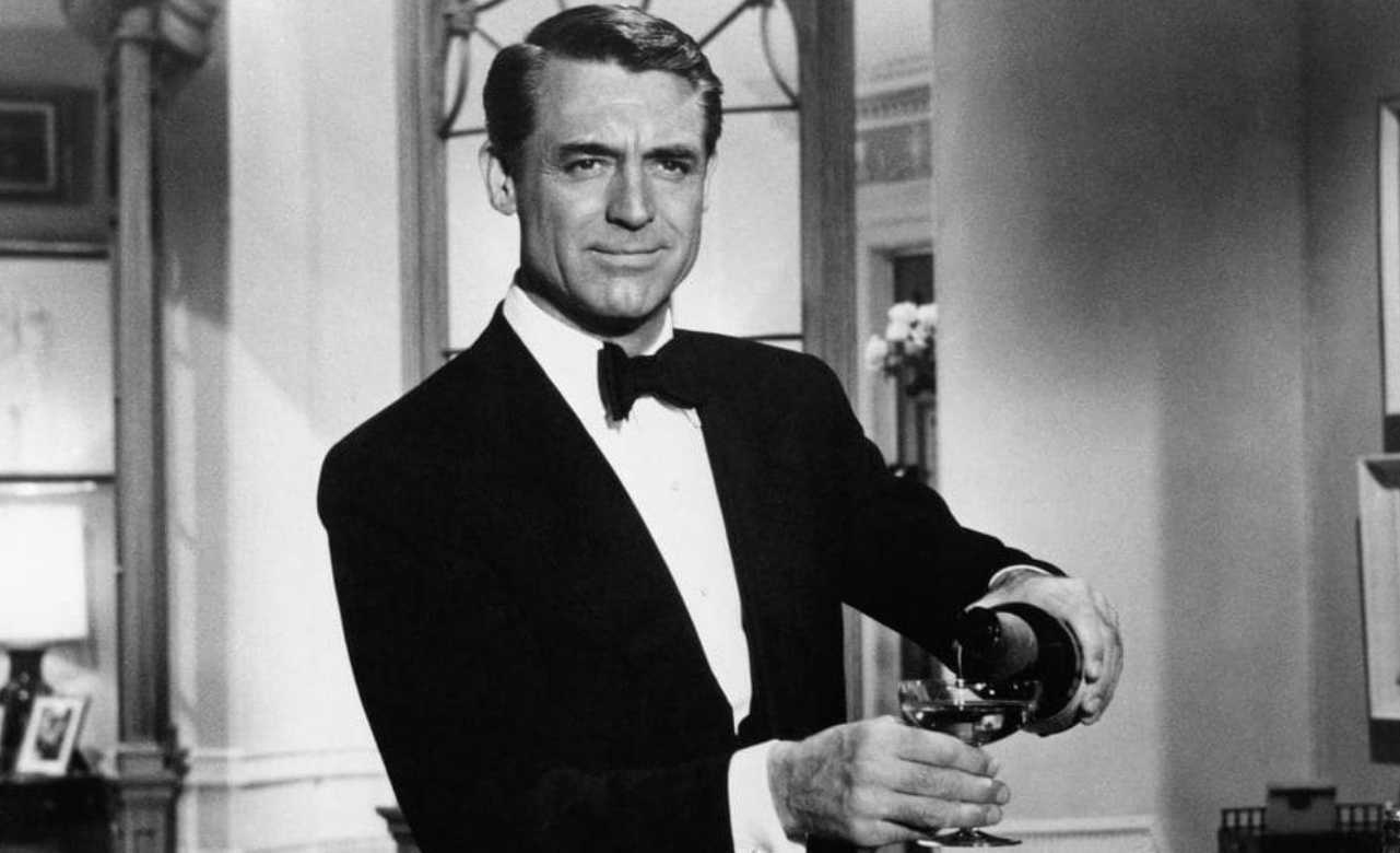 Cary Grant in smoking
