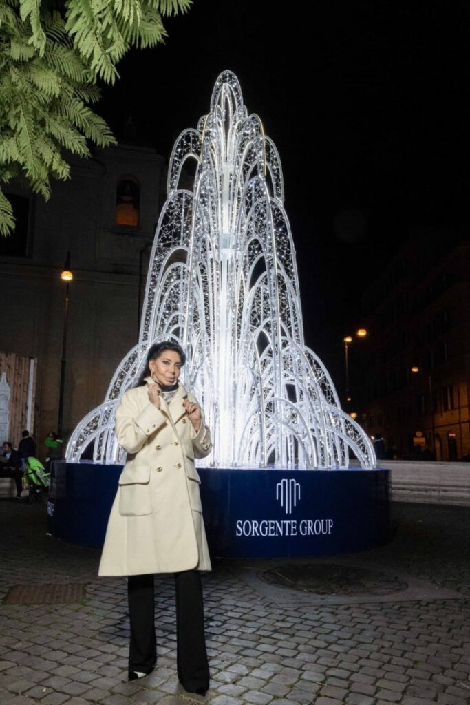 Sorgente Group di Valter Mainetti augura Buon Natale a Roma con un "albero di luce"