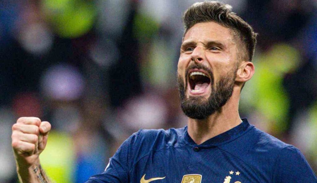 Giroud esulta dopo il gol all'Inghilterra