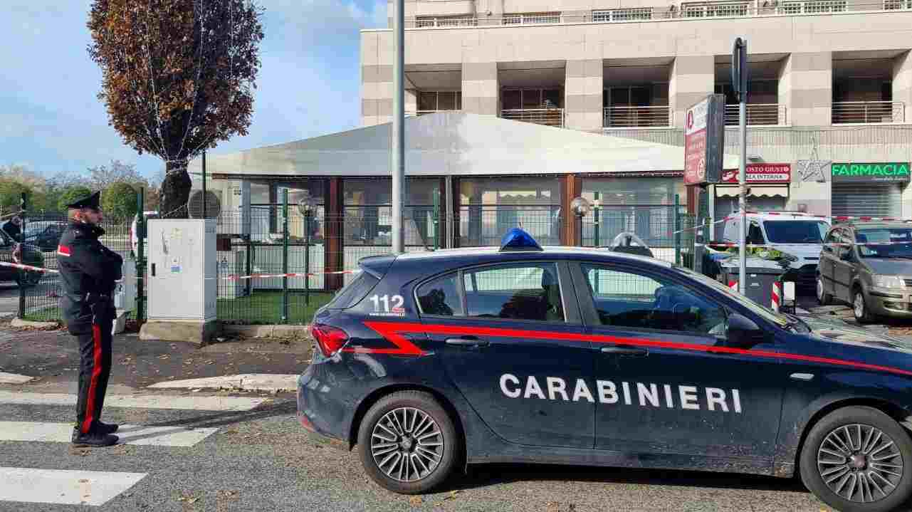 I carabinieri intervenuti alla sparatoria a Fidene (Roma)