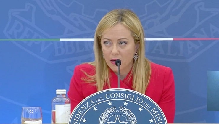 Giorgia Meloni presenta la Finanziaria 2023