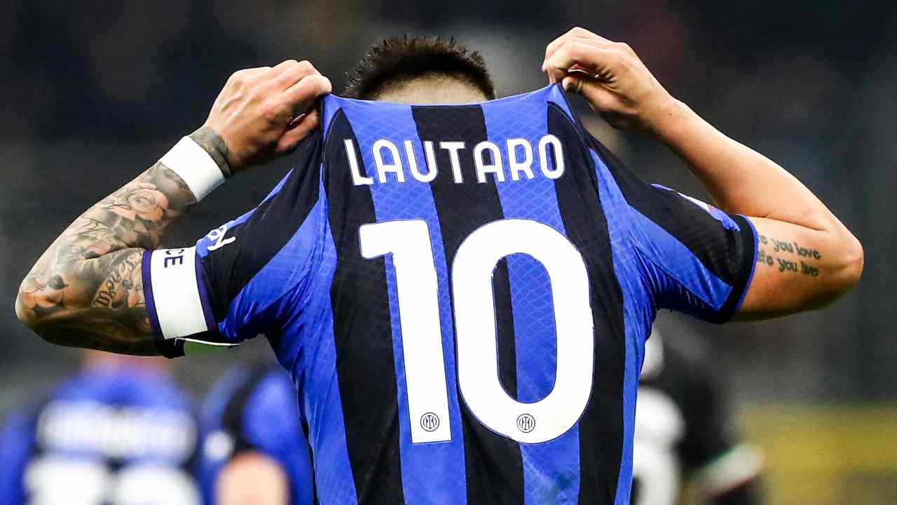 Lautaro Martinez decide il Derby di Milano di Serie A