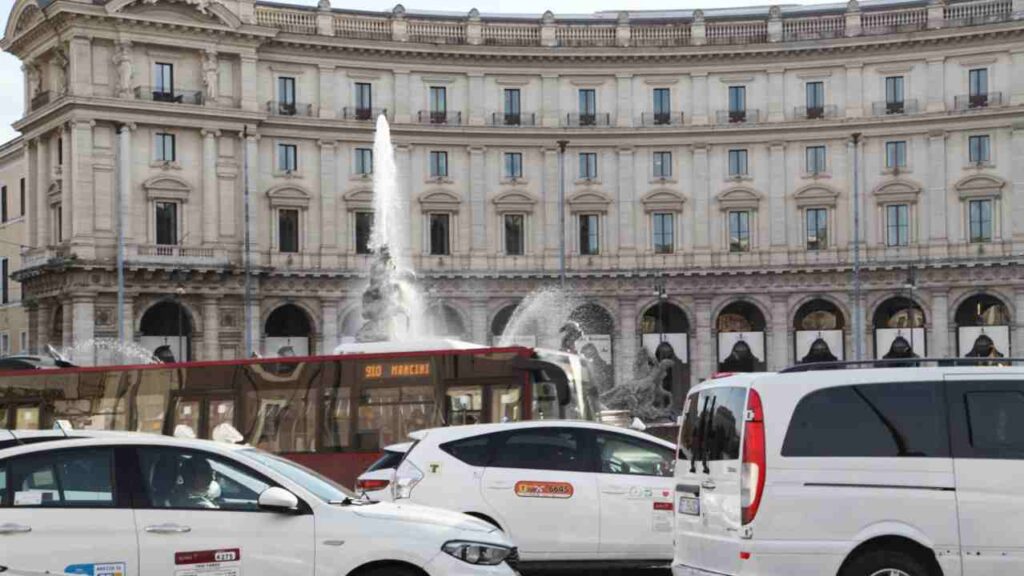 Taxi a Roma in Piazza Esedra