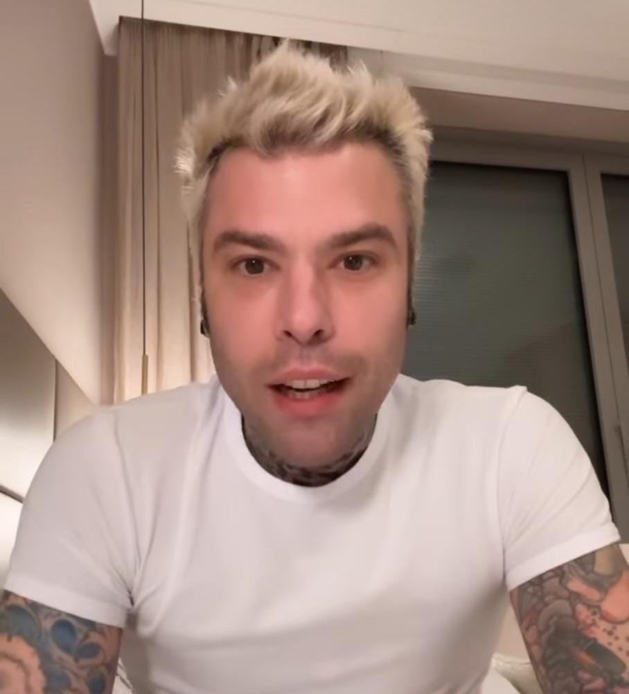 Fedez in diretta Instagram