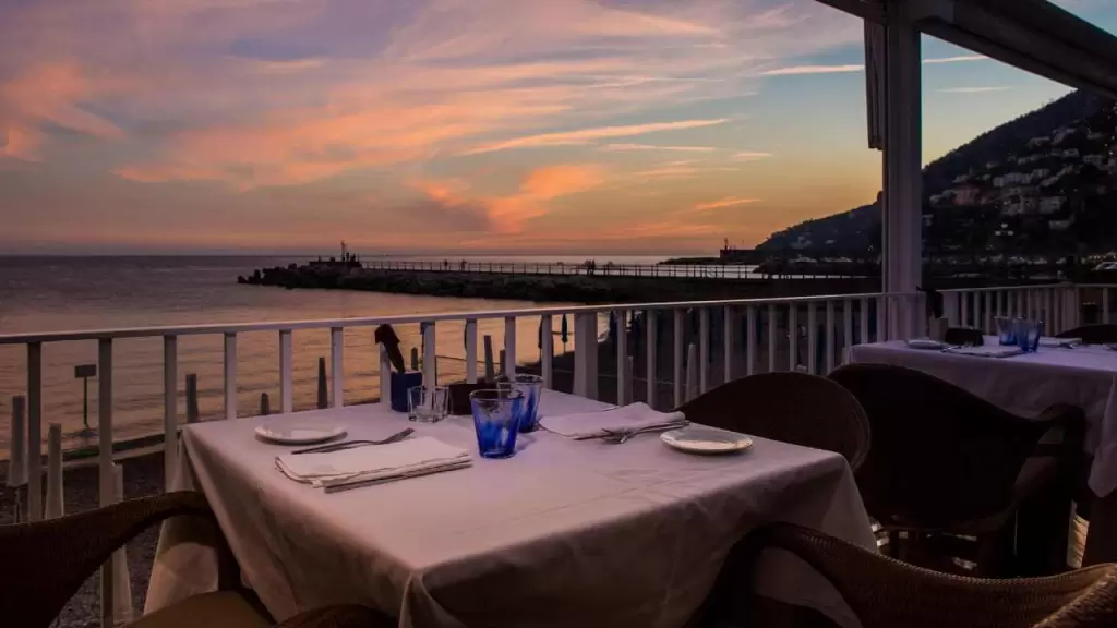 Uno scorcio dal ristorante Marina Grande  - Amalfi