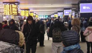 Stazione Termini di Roma, disagi per i pendolari