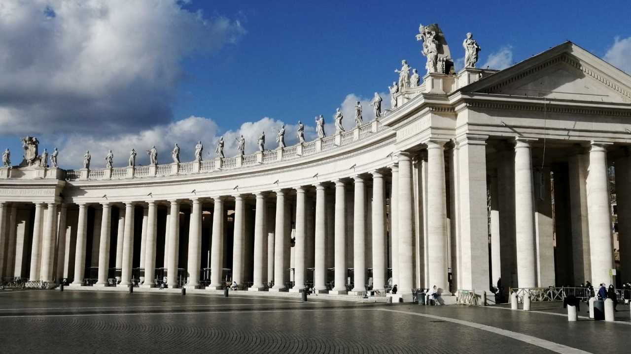 Piazza San Pietro in Vaticano, il colonnato