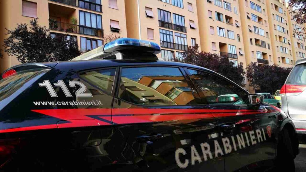 Volante dei Carabinieri del Comando di Roma