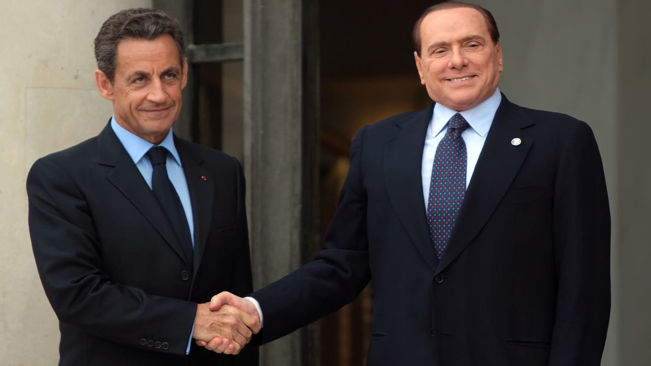 Nicolas Sarkozy e Silvio Berlusconi nel 2011