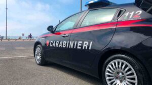 Gazzella dei Carabinieri, controlli sul Lido di Ostia