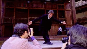 Gigi Proietti all'inagurazione del Globe Theater