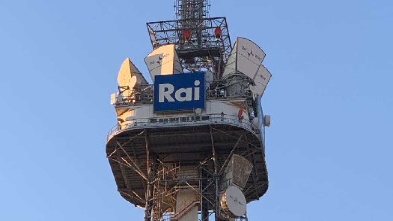 Si è sentita male, panico in Rai