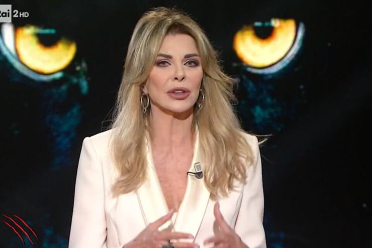 Alba Parretti, gäst på Belfi - Romait.it 