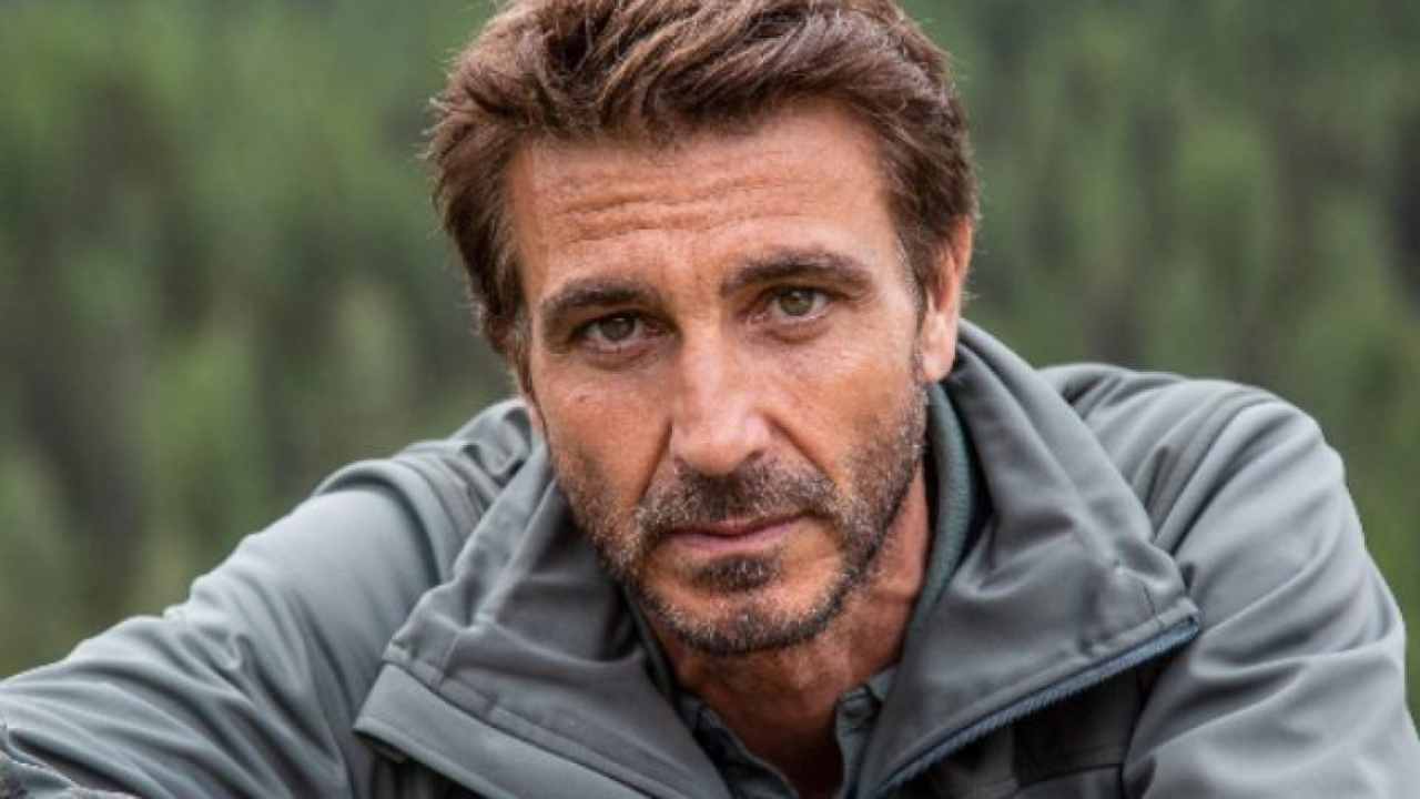 Daniele Liotti sostituito dal figlio ora è lui il nuovo protagonista