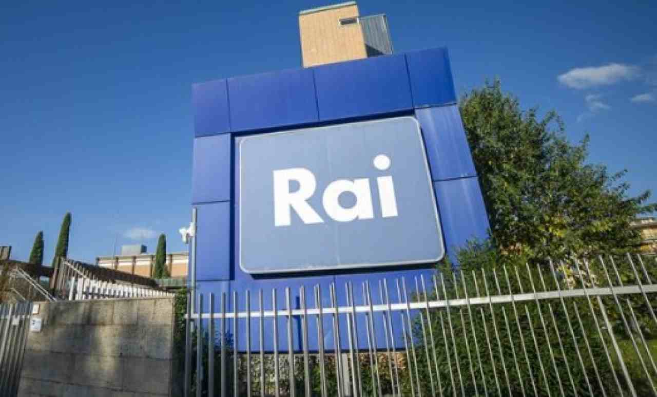 Rai, la conduttrice è uscita con le ossa rotte: purtroppo c’era poco da fare |  Caos in viale Mazzini