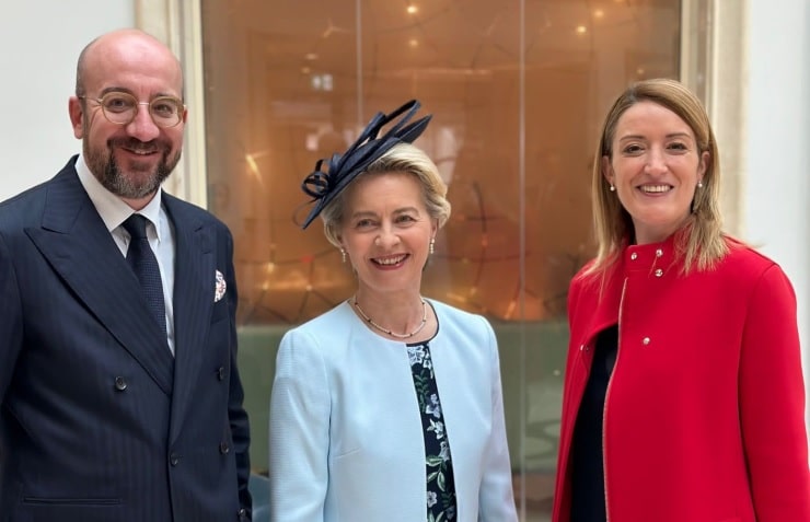 Il Trilogo formato da Charles Michel, Ursula von der Leyen e Roberta Metsola