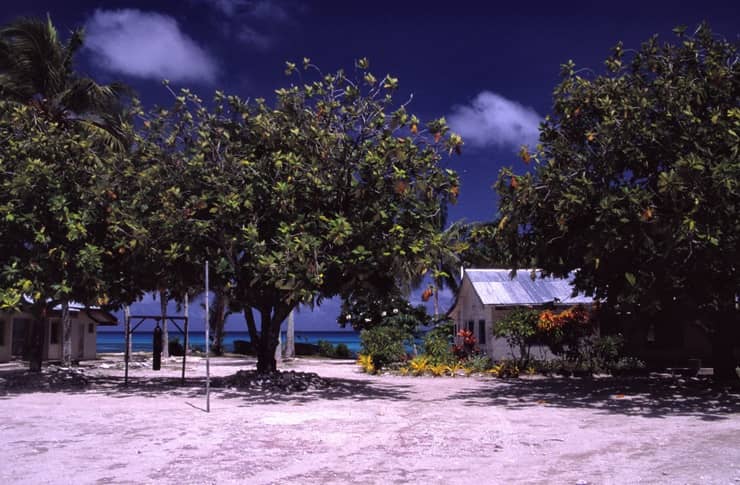 Scuola sull’atollo di Funafuti a Tuvalu