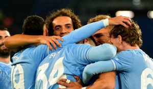 Giocatori della Lazio esultano nella partita di calcio di Coppa Italia tra Lazio e Genoa