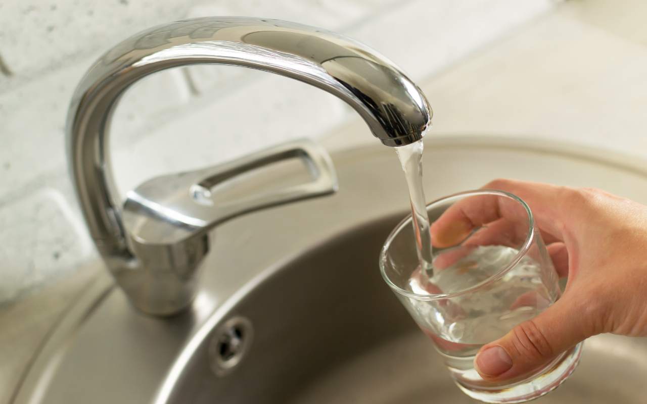 Tap water, never drink it in these places: You feel sick |  Very high risk