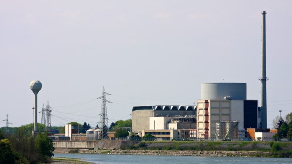 L’ex centrale nucleare di Trino Vercellese
